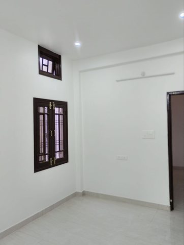 2 BHK in Friends Colony — photo 1