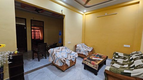 2.5 BHK in Friends Colony — photo 2